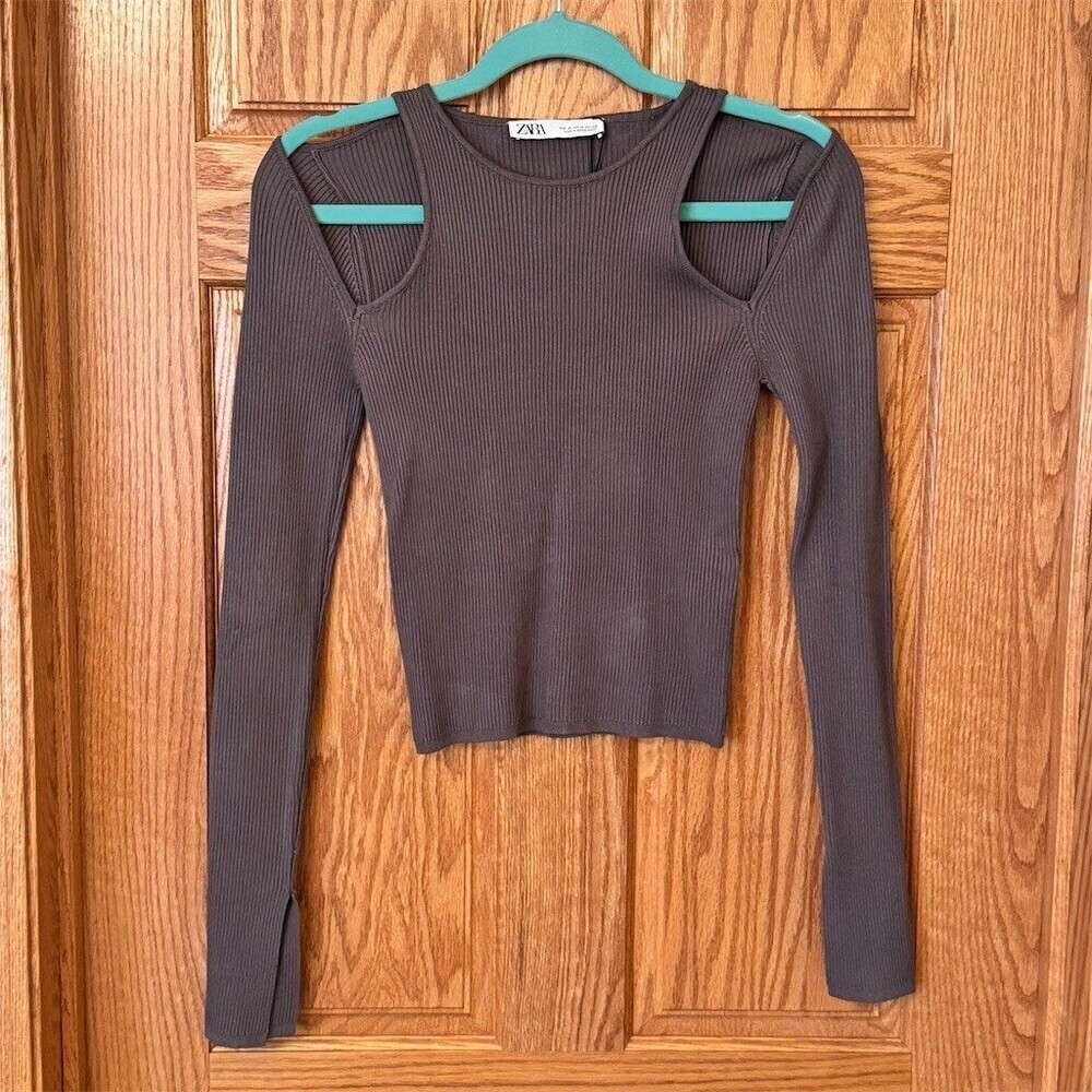 ZARA Cropped Top Womens M Brown Taupe Ribbed Knit Cutout Shoulder Long Sleeve